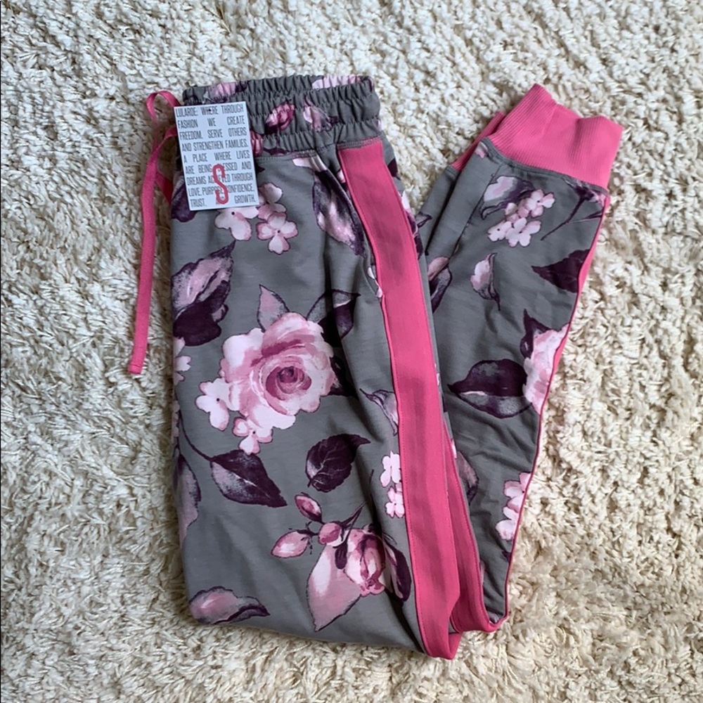 LuLaRoe Jax jogger pants S small NWT pink floral